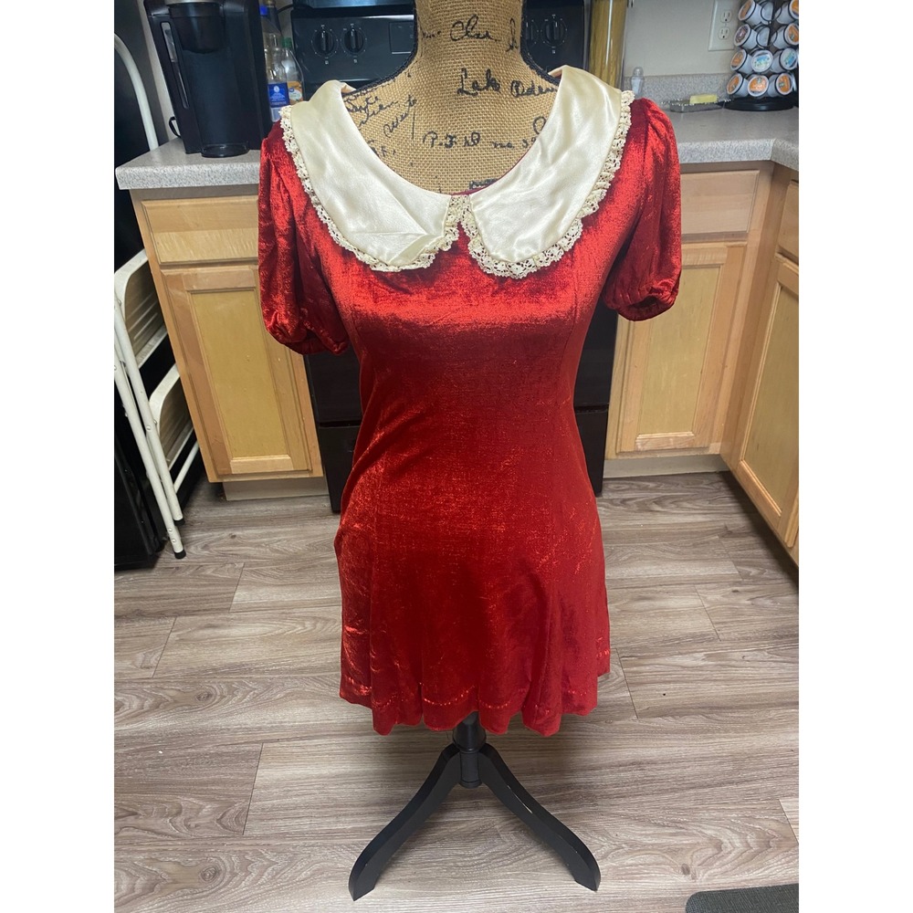 Vintage 70s Mini Dress XS Red Crushed Velvet Lace Trim Satin Peter Pan Collar